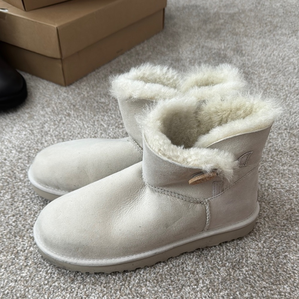 UGG Cream Winter Boots with Plush Lining